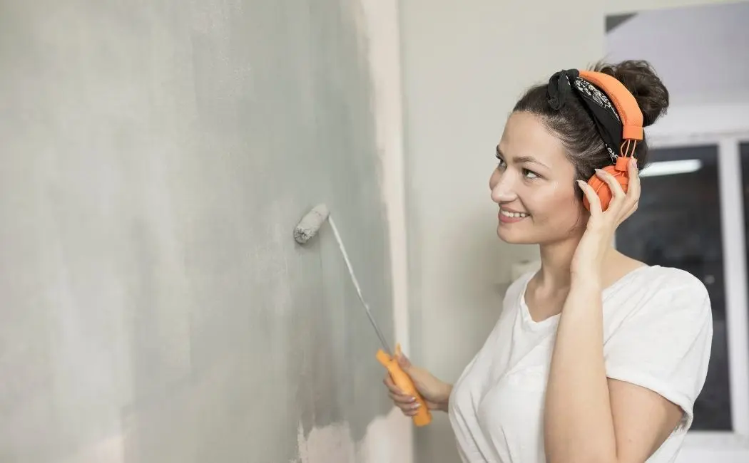 Matowa farba do zadań specjalnych - https://centrokolor.pl/product-pol-2295-Farba-lateksowa-BECKERS-Designer-Colour-Light-grey.html