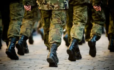 Nowa ulga podatkowa na żołnierzy WOT. Czy warto zatrudniać ich w firmie?