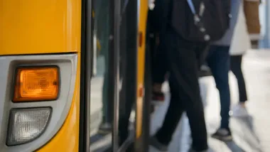 Pięć popołudniowych kursów MPK Łomża pojedzie o kilka minut później