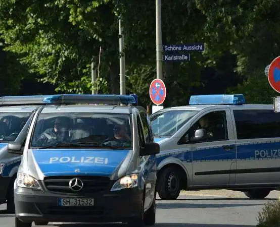 Bezpieczni piesi w Łomży: Podsumowanie działań, które ratują życie!