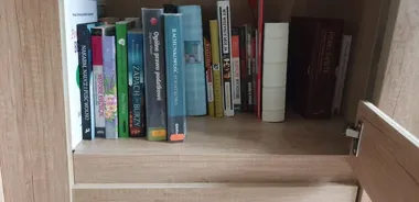 Od dziecięcych półek po thrillery - Joanna Bujnowska wyróżniona w Łomży