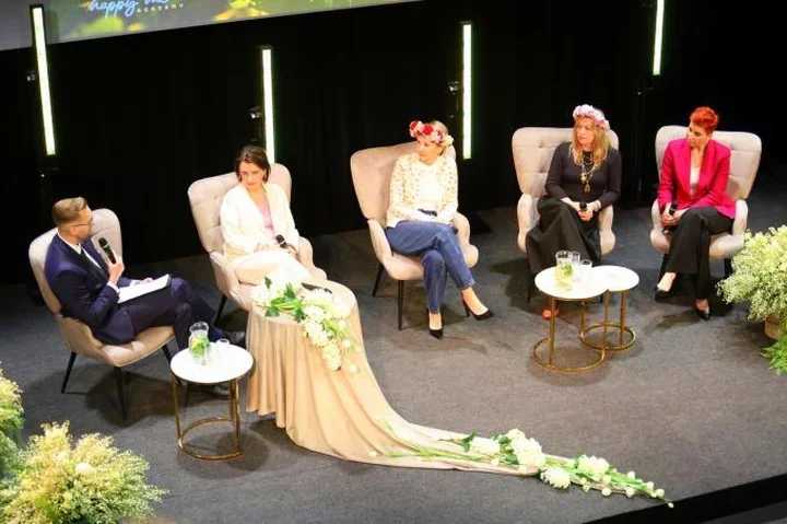 Kobiety w biznesie w Łomży – inspiracje o autentyczności, odpoczynku i sile