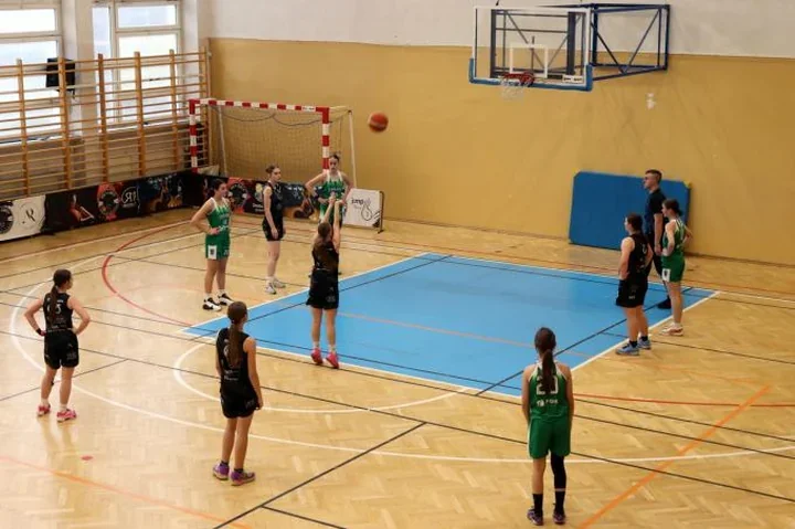 1,1 mln zł dla klubów młodzieżowych – rozdział dotacji w Łomży