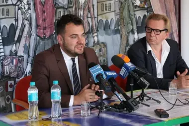 WALIZKA wraca do Łomży. Teatr ma budować mosty zamiast murów