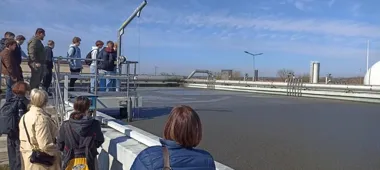 Uczniowie technikum odkrywali tajemnice oczyszczalni ścieków w Łomży