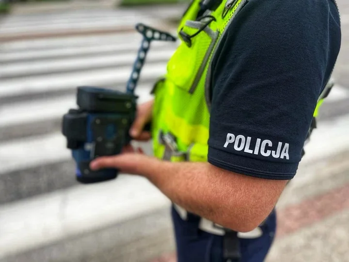 Internauci wskazali miejsca, a łomżyńska drogówka zabrała dwa prawa jazdy