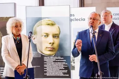 W Sejmie przypomniano Prymasa Tysiąclecia. Był też starosta łomżyński